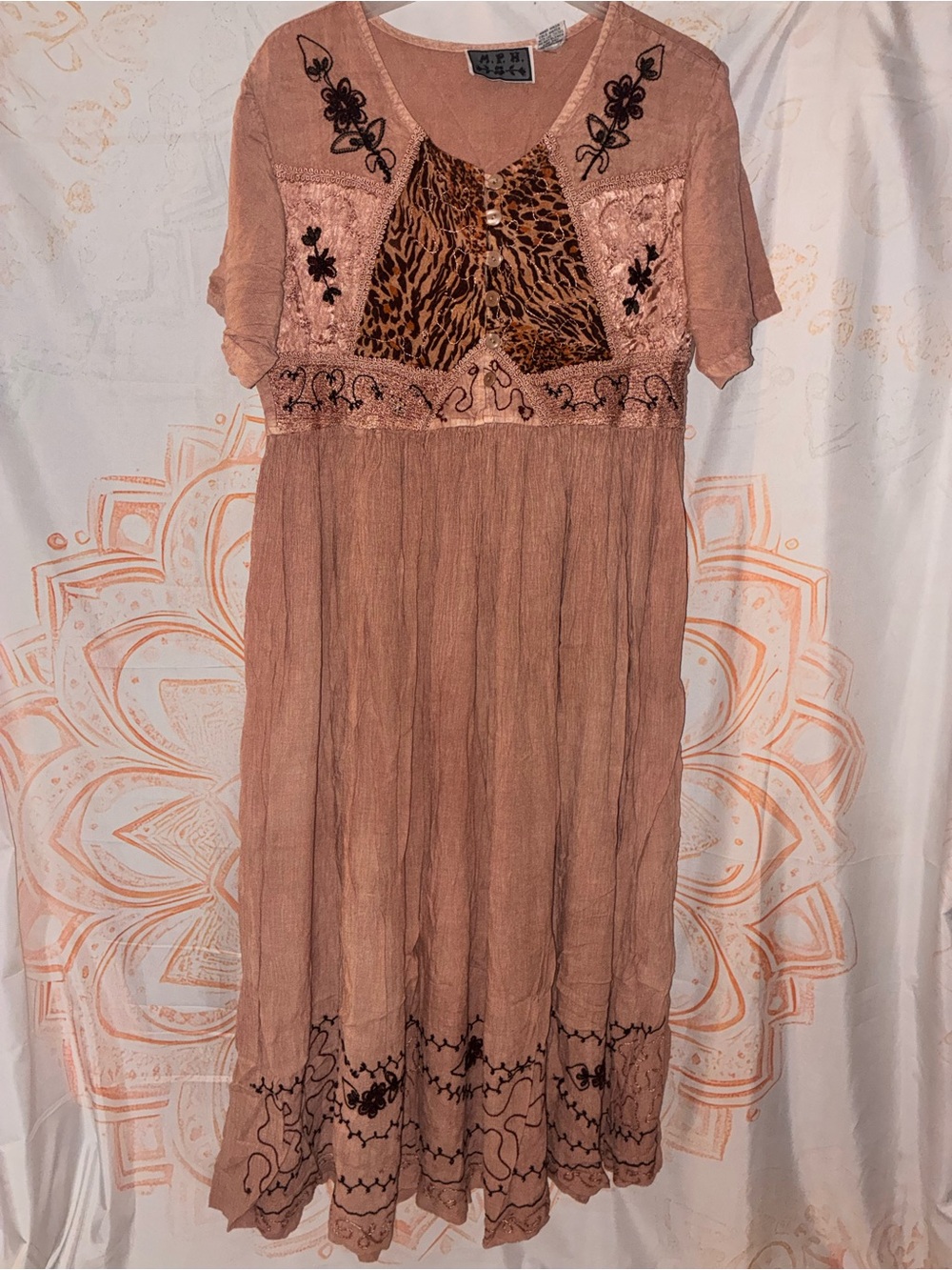 Vintage MPH Embroidered Peach Maxi Dress with Animal-Print Accent